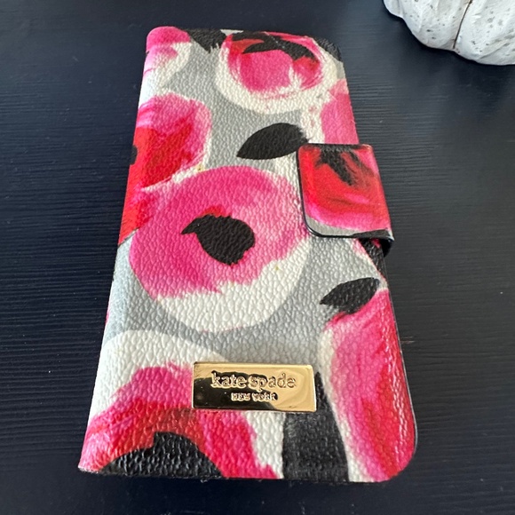 Kate Spade iPhone 8 Phone Case Mille Drive Street Rose Bed - Picture 1 of 4